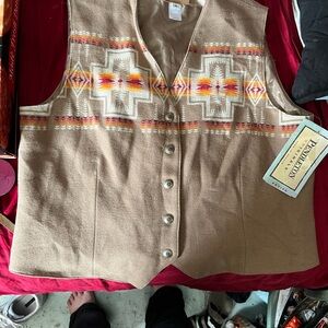 Pendleton Petite Wool Vest in Earthy Tones